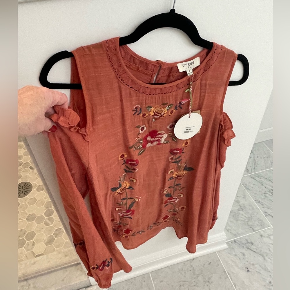 Umgee Cold Shoulder Top